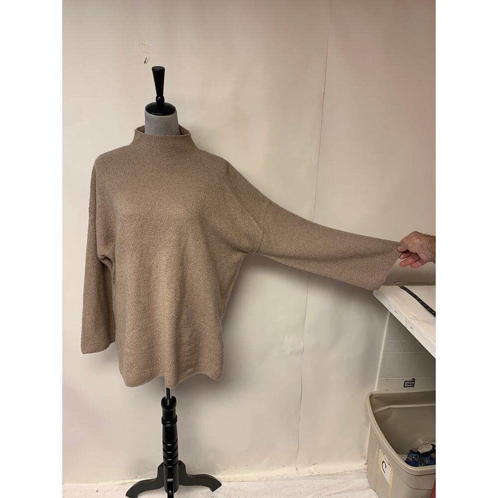 Urban Outfitters Mock Neck Sweater Rose Ash Oversized Neutral Womens SZ M - Picture 2 of 10